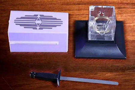 Crystal Cleaver Crystal Cleaver