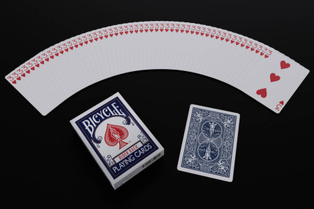 Forcing Bicycle Deck (3 of Hearts) Forcing Bicycle Deck (3 of Hearts)